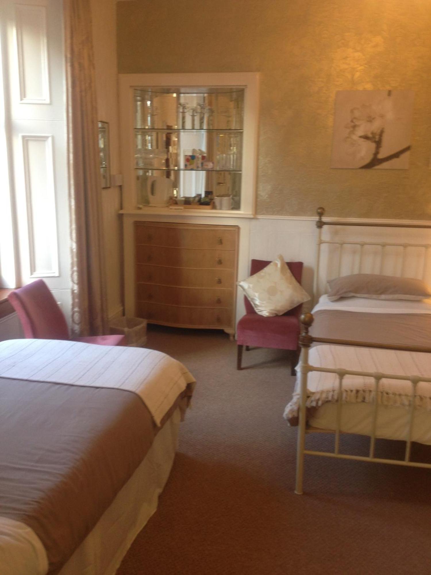 Cameron Guest House Oban Buitenkant foto